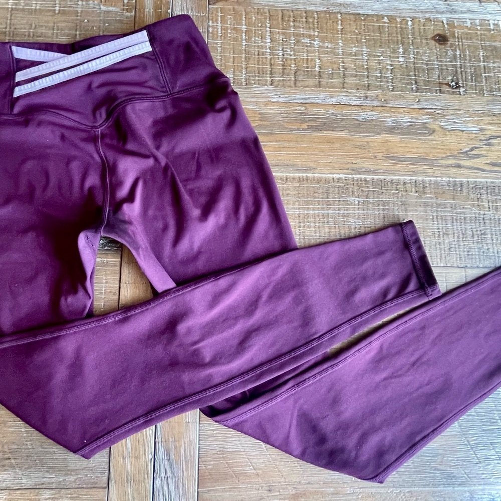 Fabletics eggplant motion365 Leggings in eggplant sz med